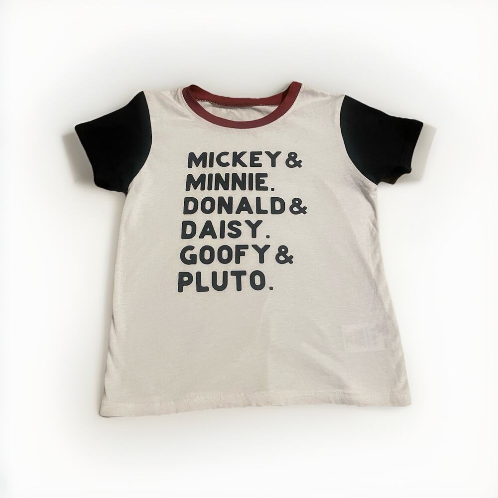 Disney Boutique Tshirt Unisex T-- Mickey & Friends size‎ 4t